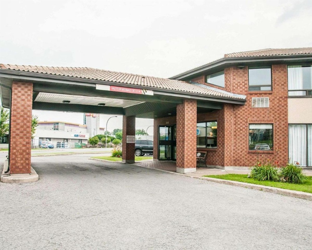 Comfort Inn Laval Image 6