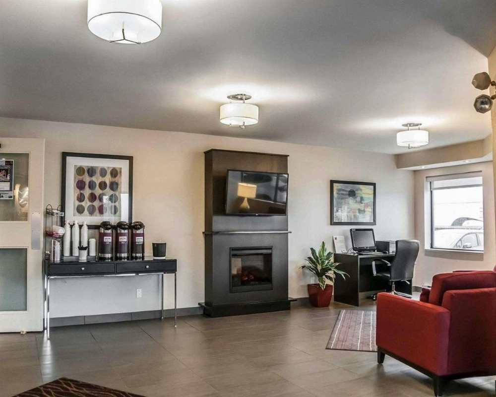 Comfort Inn Laval Image 13